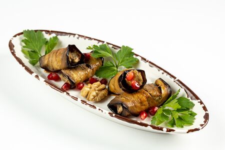 Рулетики из баклажанов