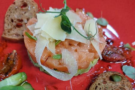 Тартар из лосося