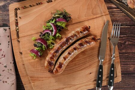 Колбаска свиная