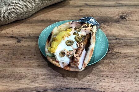 Гирос закрытый классический