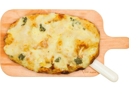 Пинца Четыре сыра