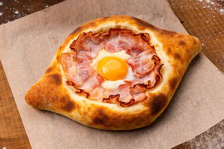 Хачапури Карбонара по-аджарски