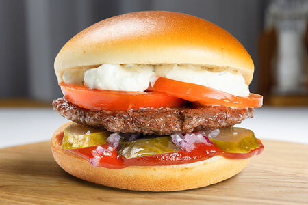 Бургер Лайт с котлетой из рубленной говядины