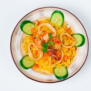 Жареный рис с морепродуктами