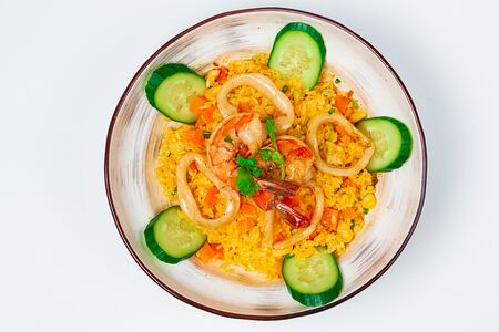 Жареный рис с морепродуктами
