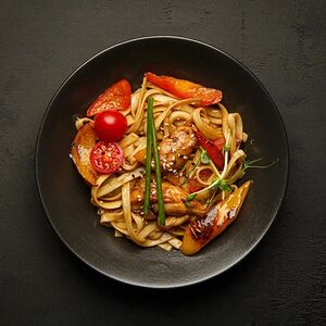 Удон с курицей