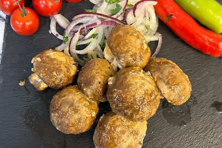 Шампиньоны на мангале