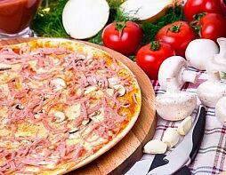 С ветчиной и грибами 30см