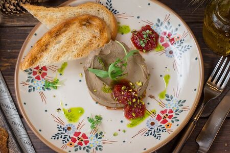 Паштет из гусиной печени с фокаччей