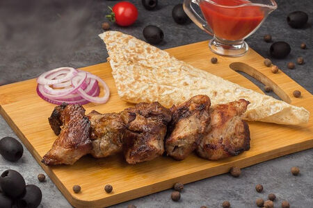 Шашлык из cвинoй шеи