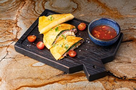 Кесадилья с пеперони