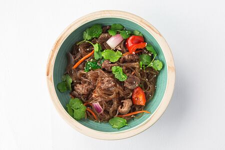 Бататовая лапша с говядиной