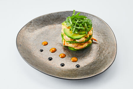 Авокадо с креветками