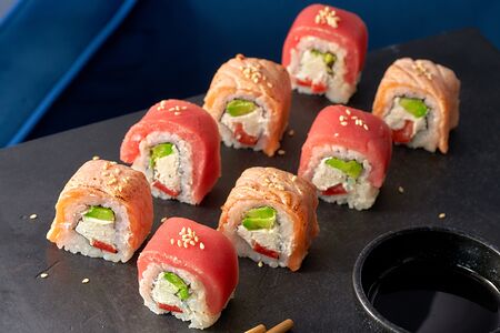 Ролл Фиш микс с лососем и тунцом