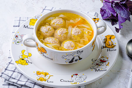 Куриный суп-лапша с фрикадельками