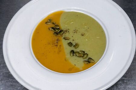 Крем-суп из тыквы и брокколи