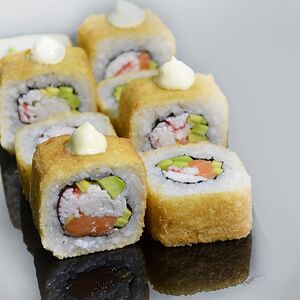 Горячий ролл Канисяке