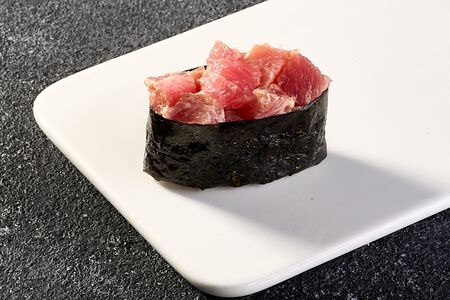 Гункан Тунец