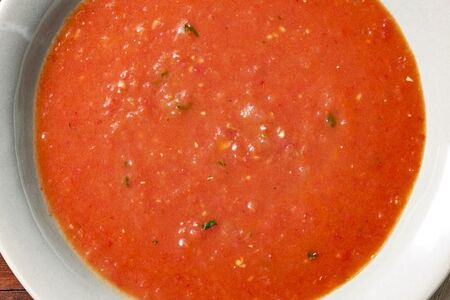 Суп томатный с сыром