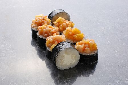 Тартар с креветками по-азиатски