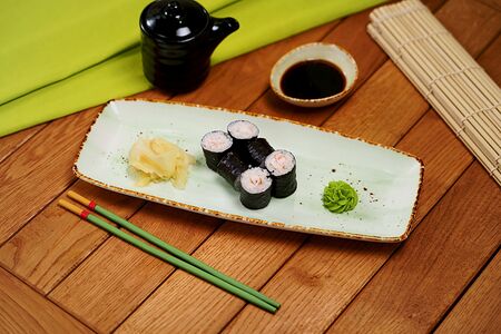 Мини Ролл с Креветкой