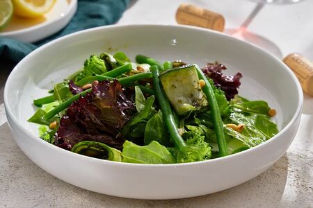 Зеленый салат