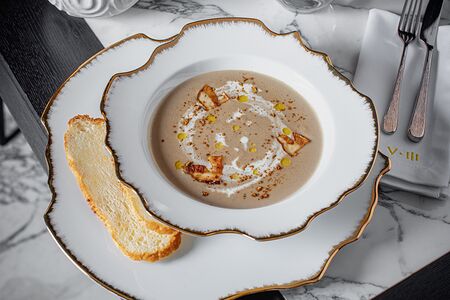 Крем-суп из белых грибов