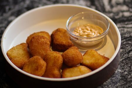 Куриные наггетсы