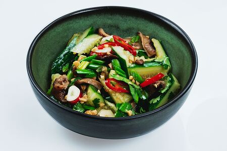 Из битых огурцов с грибами