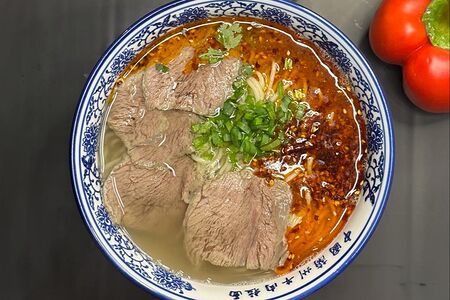 Супер острый рамен с говядиной