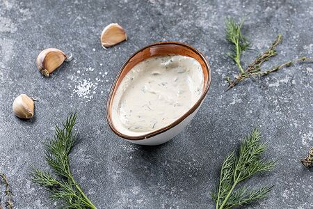 Соус белый чесночный