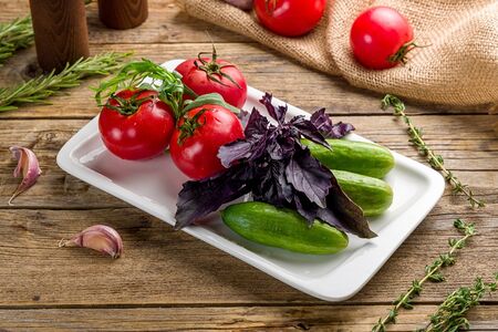 Овощи свежие