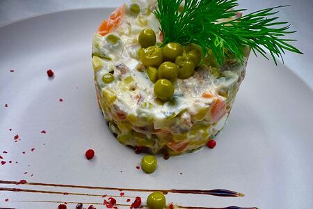 Оливье с говядиной