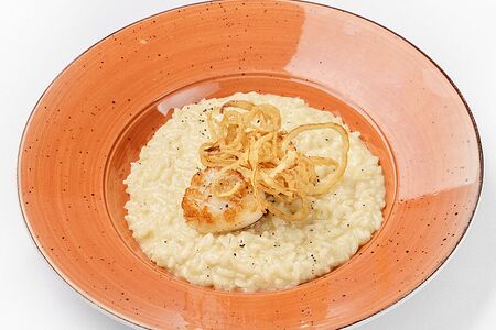 Ризотто с гребешком и спаржей