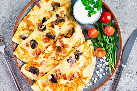 Блины с ветчиной и сыром