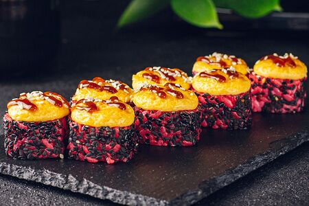 Ролл Изумидай Блэк