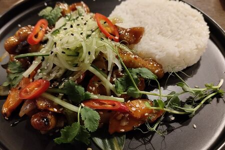 Свинина по-китайски в кисло-сладком соусе