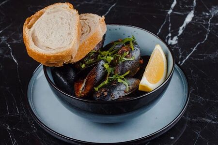 Соте из черноморских мидий