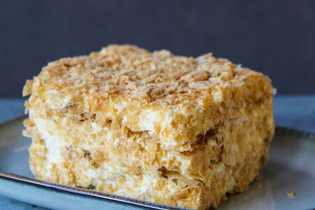 Торт наполеон