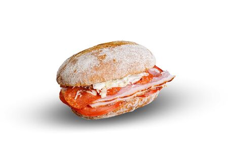 Сэндвич с беконом и пепперони