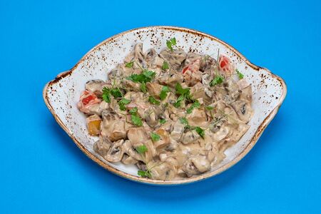 Говядина в сливочном соусе