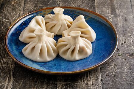 Хинкали с говядиной и свининой