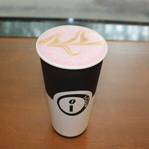 Розовый латте