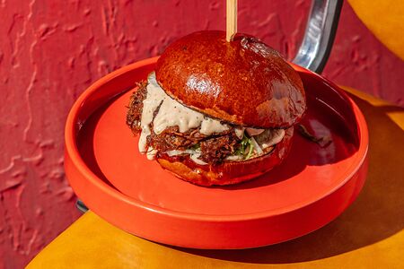 С рваной говядиной