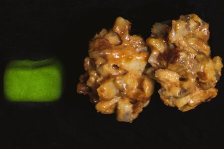 Гункан с угрем спайси