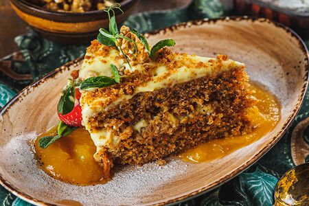 Морковный торт