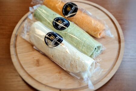 Буррито с курицей и сыром