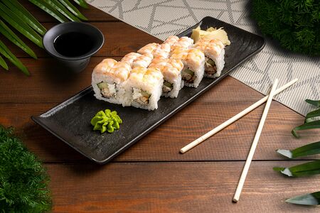 Эби унаги ролл