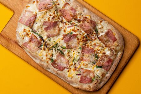 Римская пицца Чиз Карбонара большая