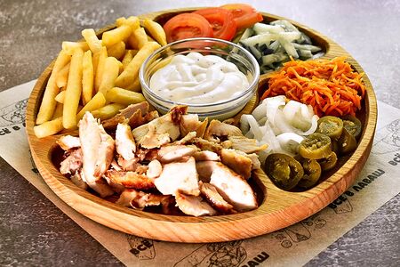 Шаверма на тарелке